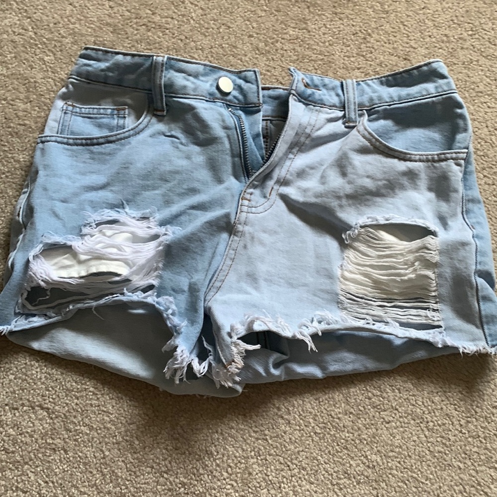 Ripped Jean shorts